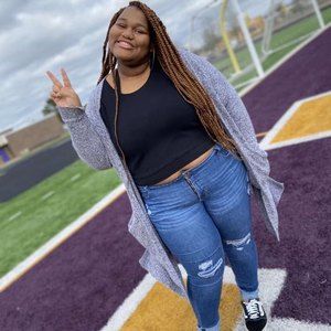 Meet your Posher, Mckenzie